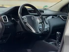 Nissan Qashqai thumbnail 10