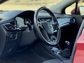 Opel Astra thumbnail 10
