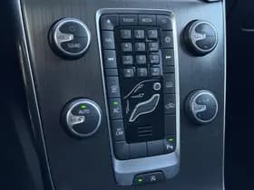 Volvo V40 thumbnail 23