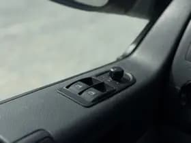 Volkswagen Transporter thumbnail 19