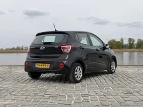 Hyundai i10 thumbnail 5