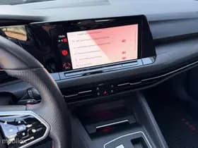 Volkswagen Golf thumbnail 15