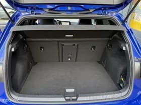Volkswagen Golf thumbnail 8