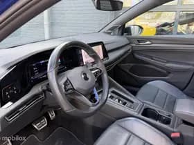 Volkswagen Golf thumbnail 10
