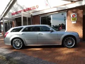 Chrysler 300C thumbnail 7