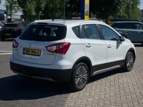 Suzuki SX4 S-Cross thumbnail 5