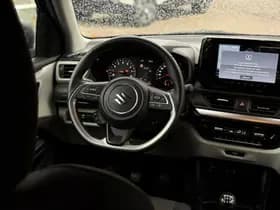 Suzuki Swift thumbnail 11