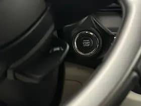 Suzuki Swift thumbnail 17