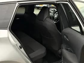 Suzuki Swace thumbnail 29