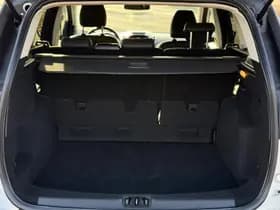 Ford Kuga thumbnail 25
