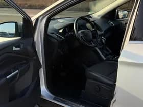 Ford Kuga thumbnail 8