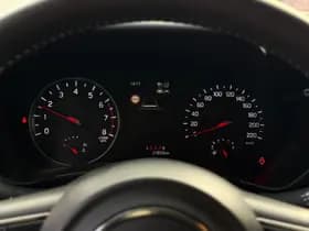 Suzuki Swift thumbnail 11