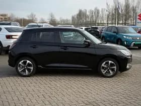 Suzuki Swift thumbnail 6