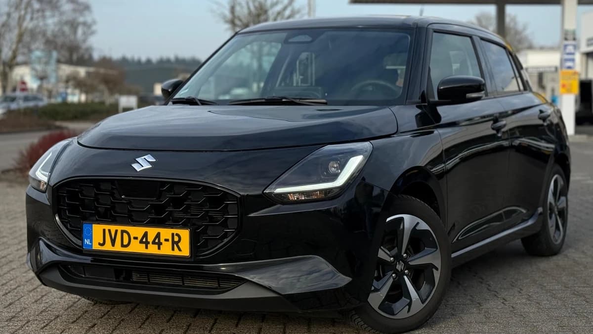 Suzuki Swift — foto 1