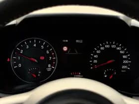 Suzuki Swift thumbnail 12
