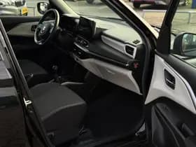 Suzuki Swift thumbnail 27