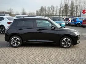 Suzuki Swift thumbnail 6