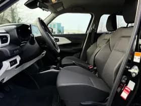 Suzuki Swift thumbnail 9