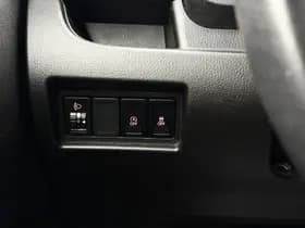 Suzuki Swift thumbnail 12