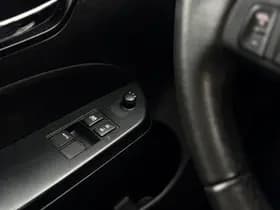 Suzuki Swift thumbnail 13