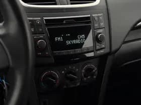 Suzuki Swift thumbnail 15