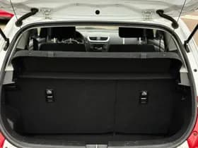 Suzuki Swift thumbnail 18