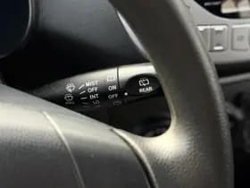 Suzuki Alto thumbnail 16