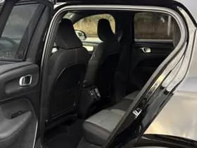 Volvo XC40 thumbnail 27