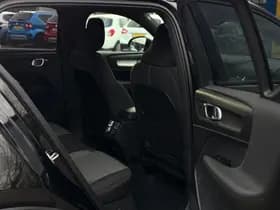 Volvo XC40 thumbnail 33