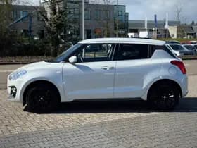 Suzuki Swift thumbnail 2