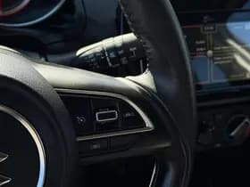 Suzuki Swift thumbnail 20