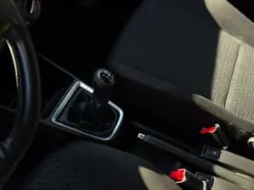 Suzuki Swift thumbnail 25