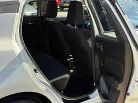Suzuki Swift thumbnail 29