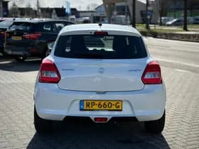 Suzuki Swift thumbnail 4