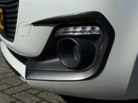 Suzuki Swift thumbnail 8