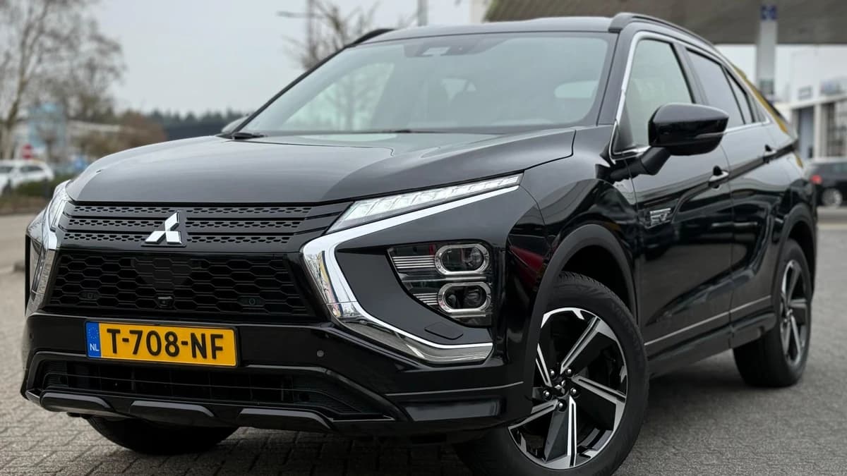 Mitsubishi Eclipse Cross — foto 1