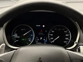Mitsubishi Eclipse Cross thumbnail 12
