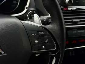 Mitsubishi Eclipse Cross thumbnail 16