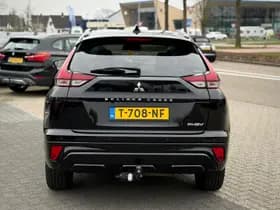 Mitsubishi Eclipse Cross thumbnail 4