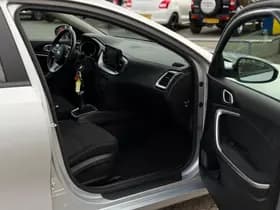 Kia Ceed thumbnail 28