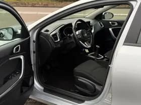 Kia Ceed thumbnail 8