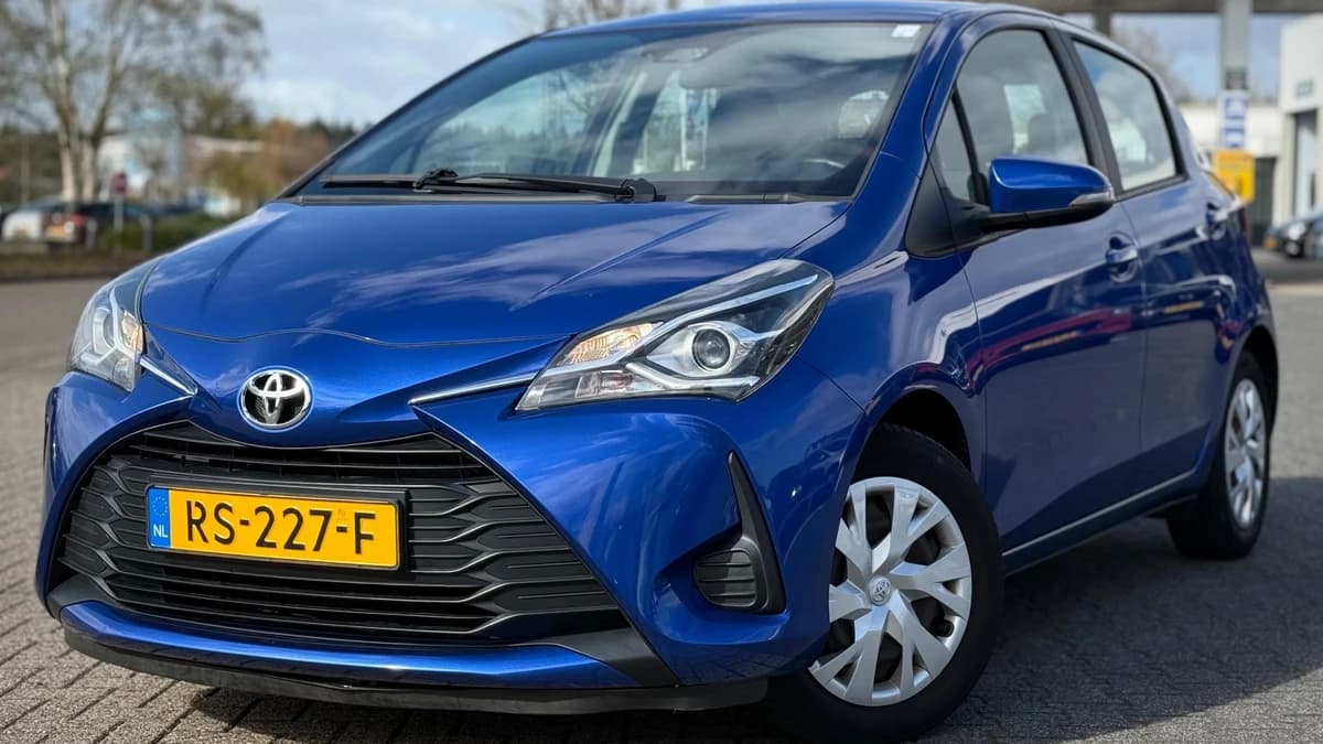 Toyota Yaris — foto 1