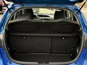 Toyota Yaris thumbnail 21