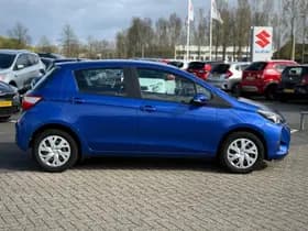 Toyota Yaris thumbnail 6