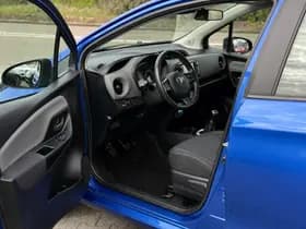 Toyota Yaris thumbnail 7