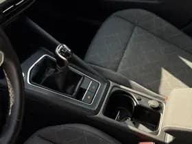 Volkswagen Golf thumbnail 29