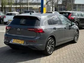 Volkswagen Golf thumbnail 5