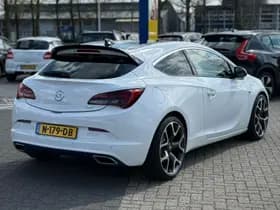 Opel Astra thumbnail 5