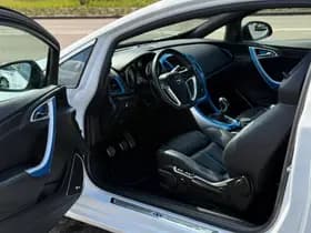 Opel Astra thumbnail 8