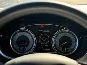 Suzuki Vitara thumbnail 11
